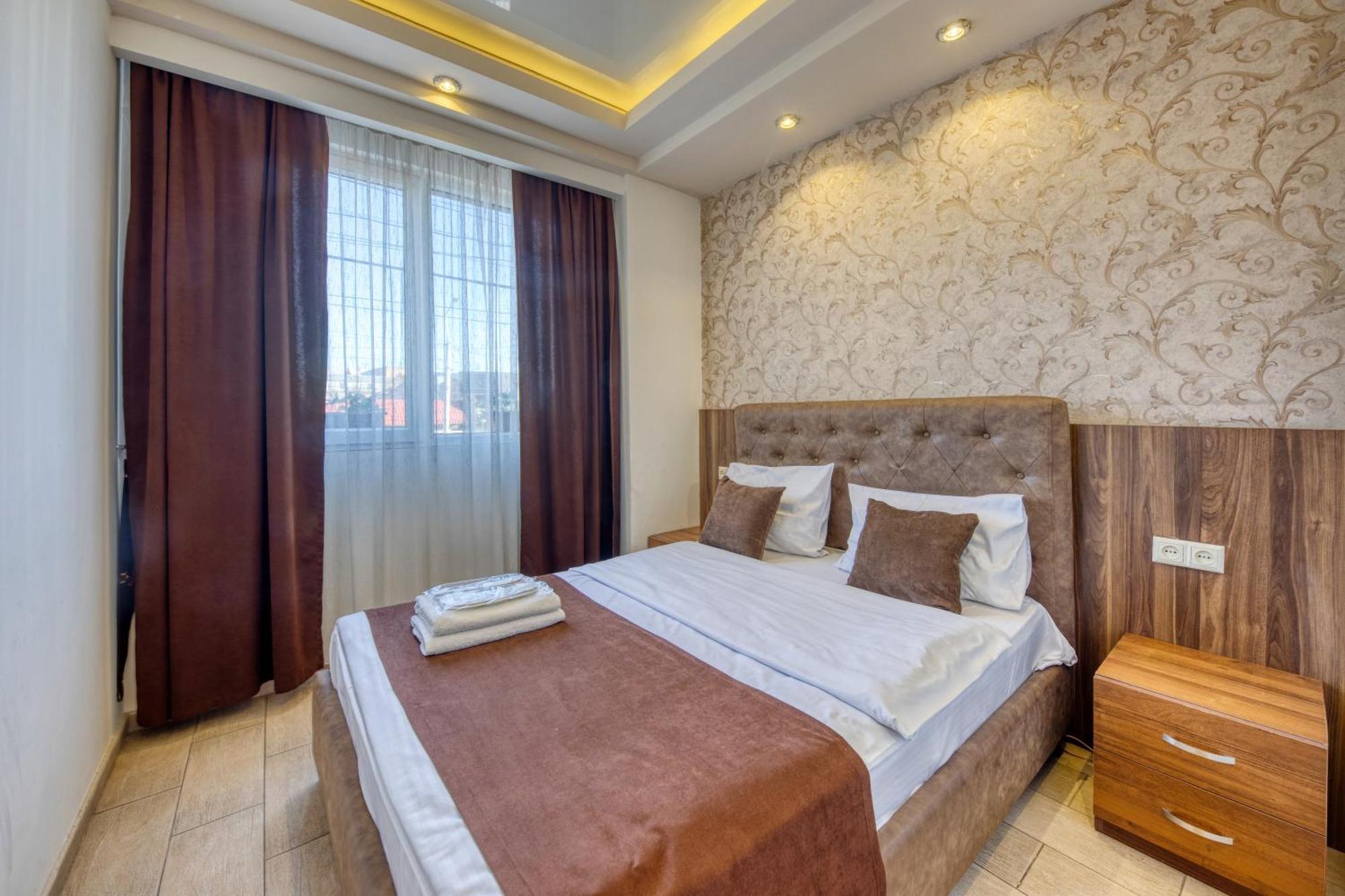 Aleppo Hotel Jereván Kültér fotó