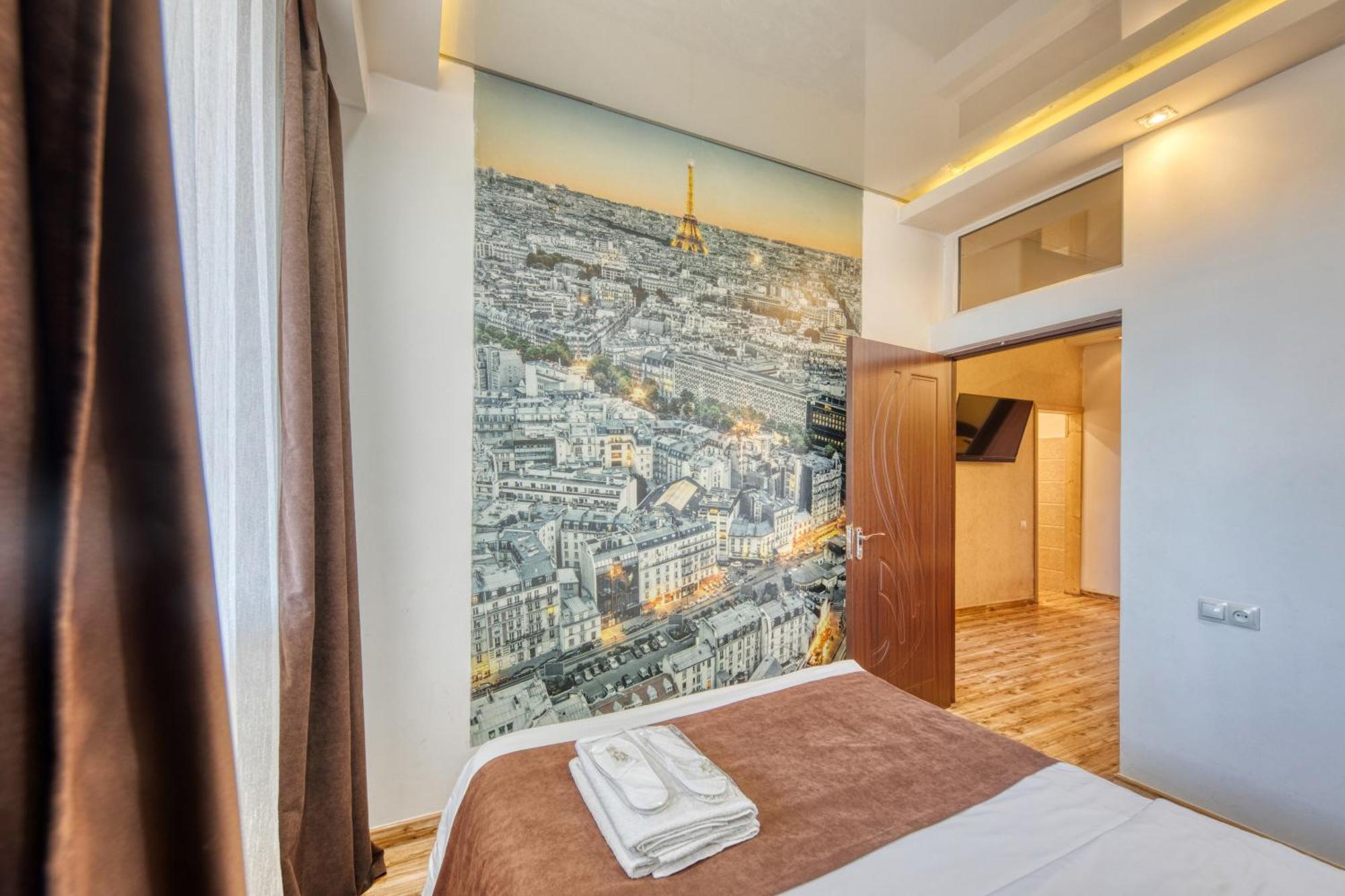Aleppo Hotel Jereván Kültér fotó