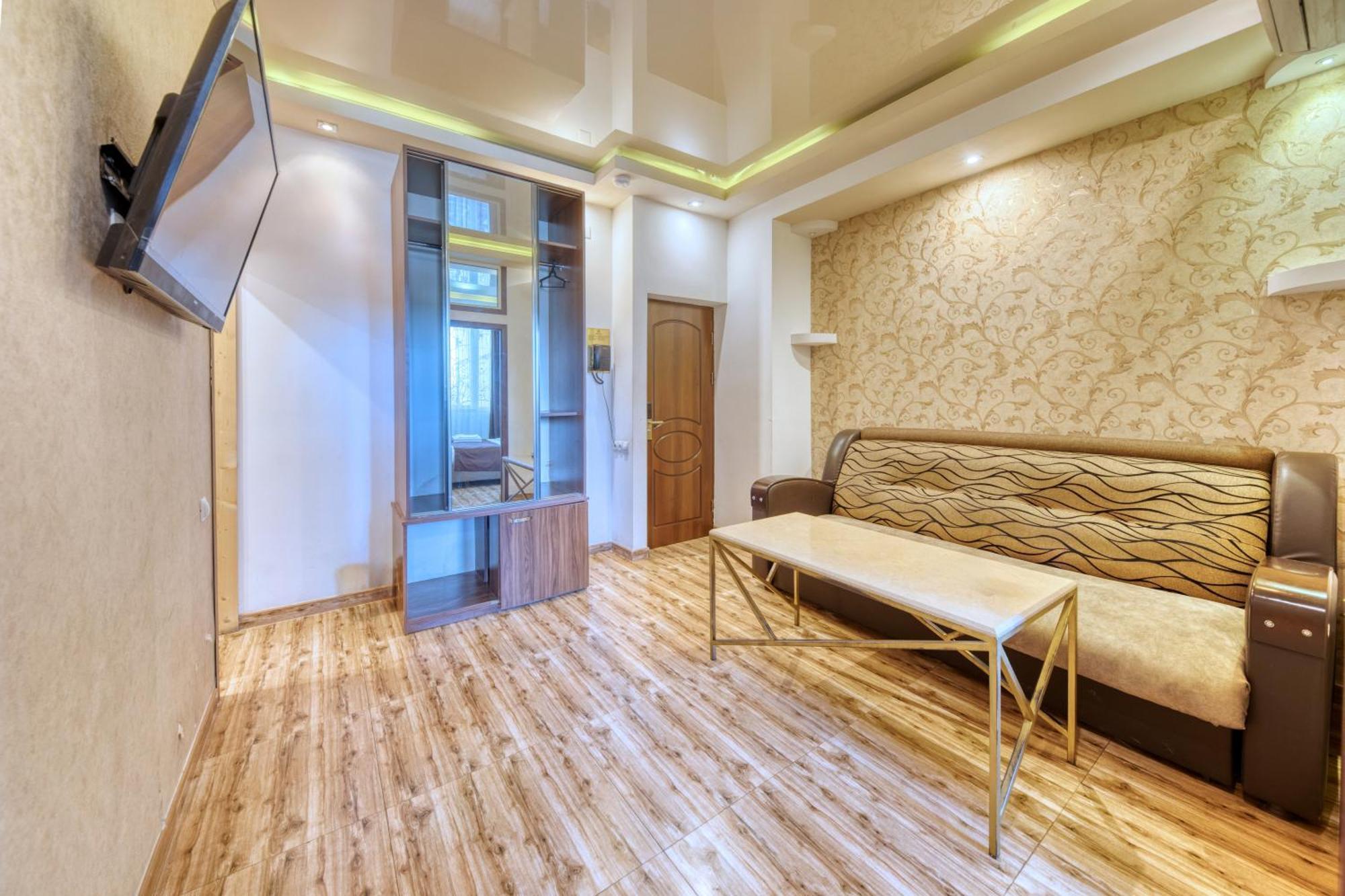 Aleppo Hotel Jereván Kültér fotó