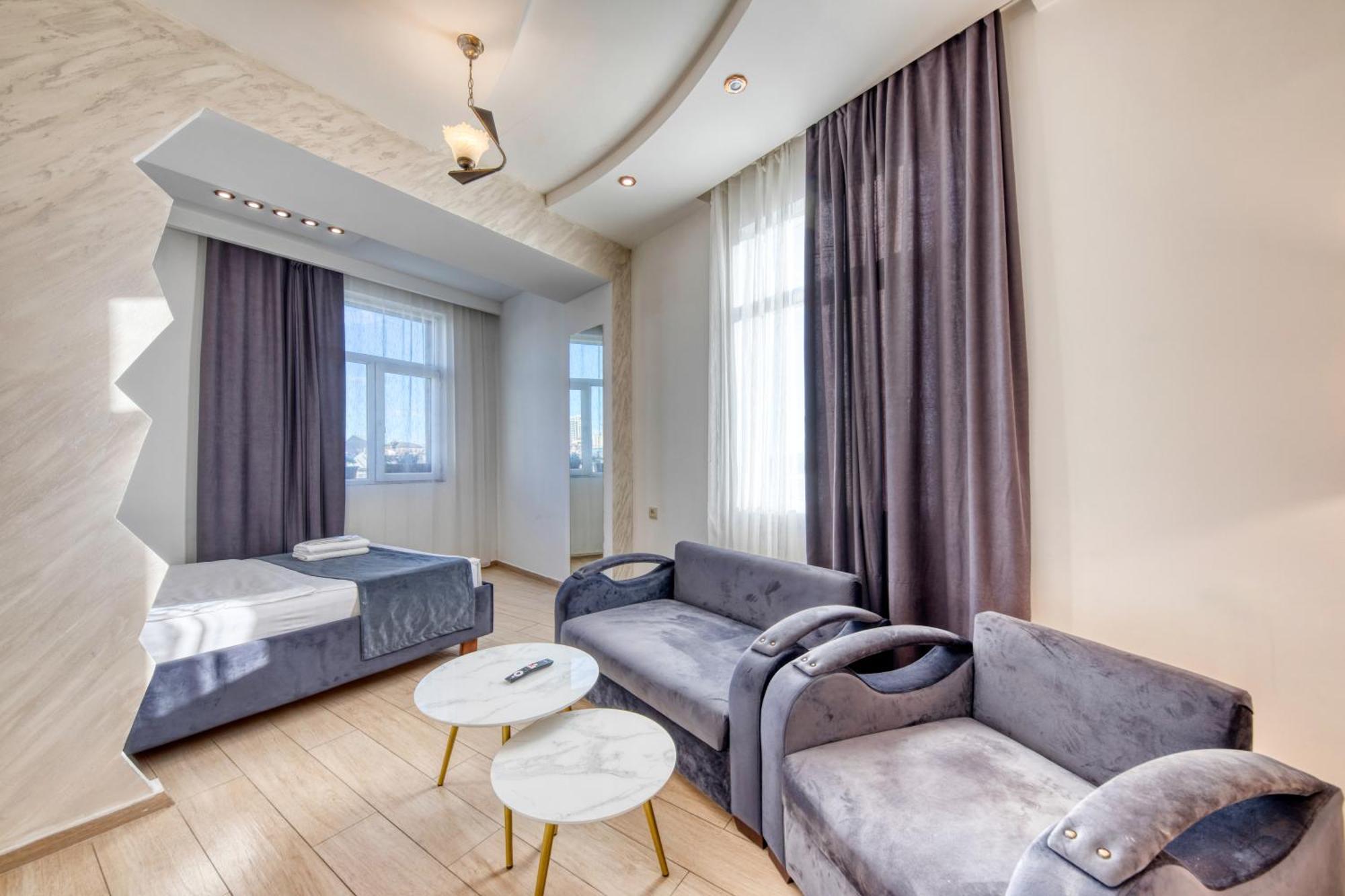 Aleppo Hotel Jereván Kültér fotó